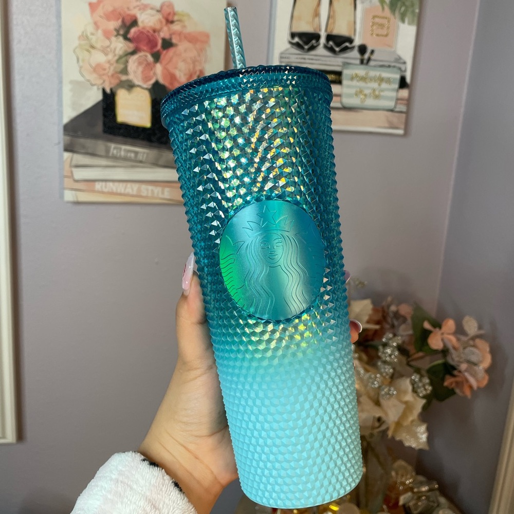 Starbucks Venti Blue Ombre Studded Tumbler 2023 NEW